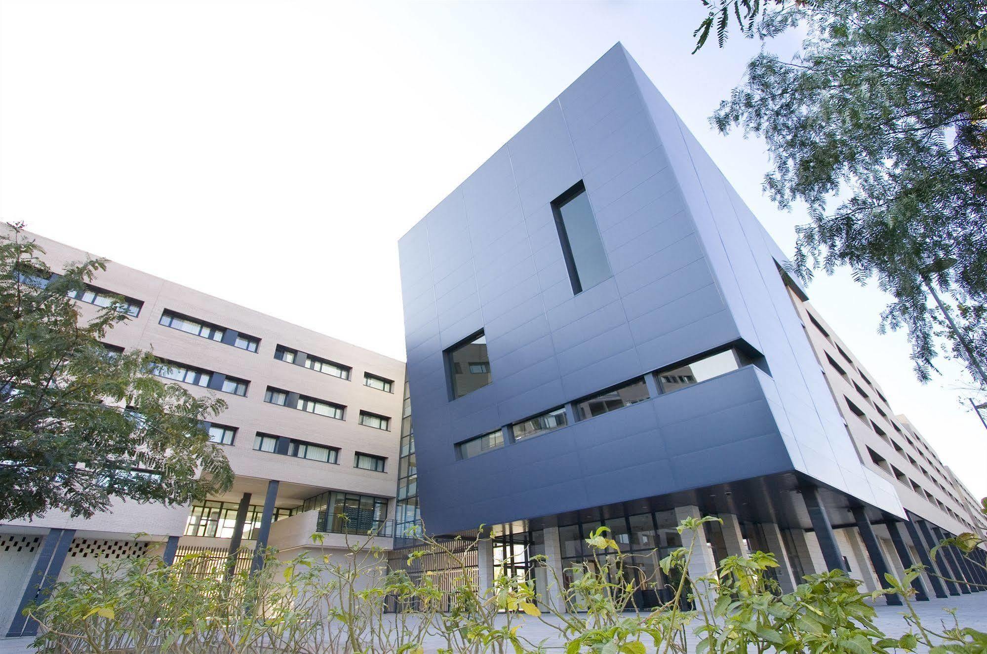 Villa Alojamiento Y Congresos - Villa Universitaria San Vicente Raspeig Exteriör bild